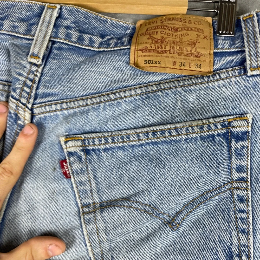 Levis refer all